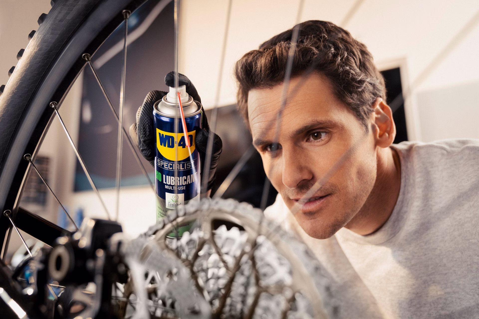 Schmierspray 200ml bernsteinfarben Spraydose