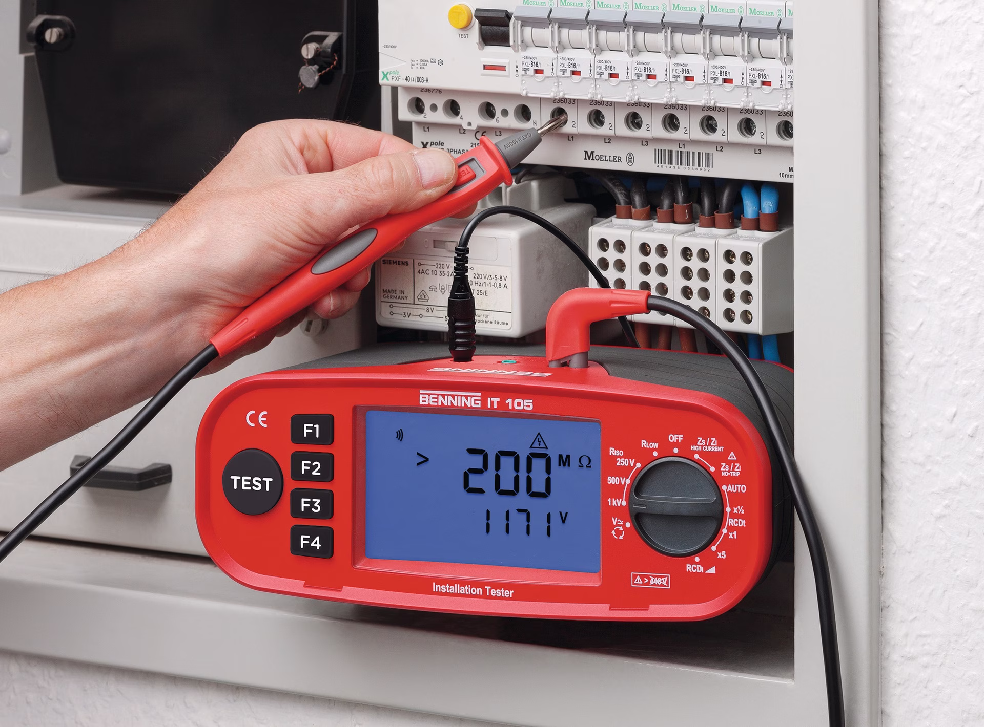 Installationsprüfgerät IT 105 z.Prüfung elektrischer Anlagen