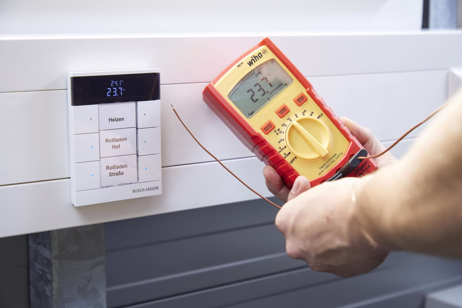Multimeter 0-1000V AC RMS