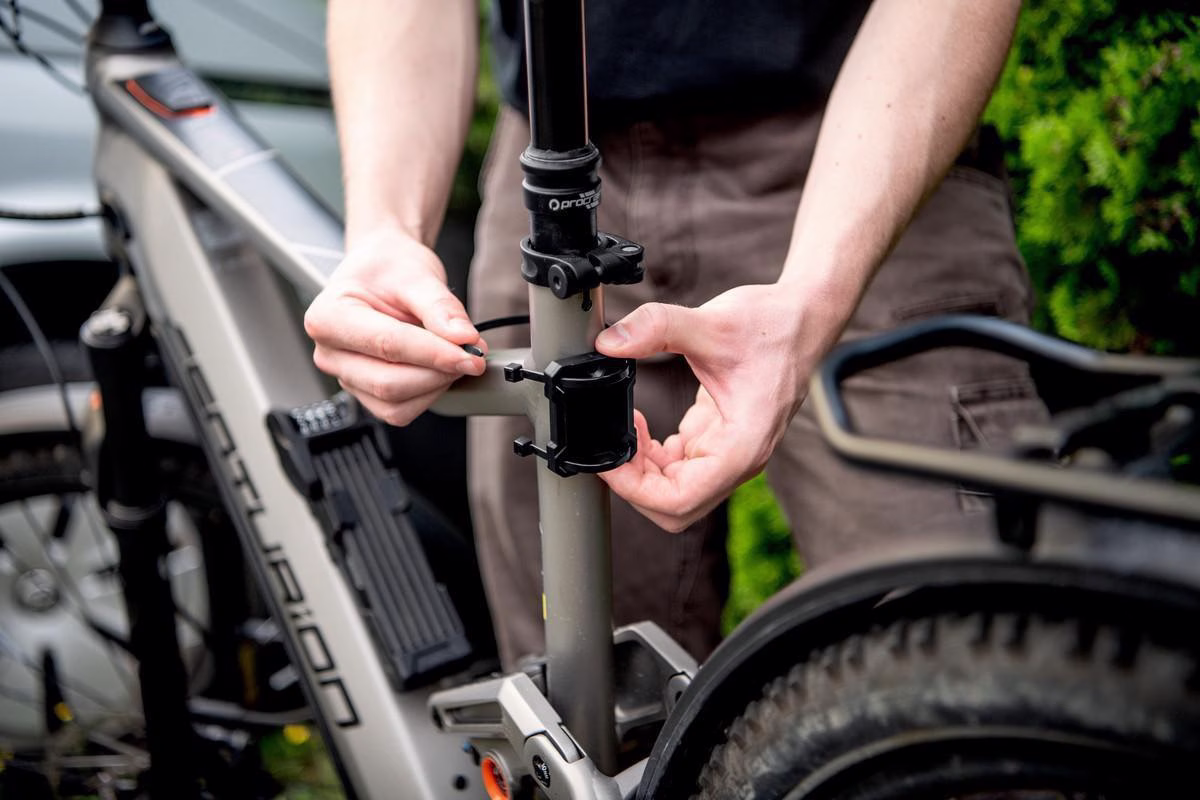 Tracker Pro Kompatibel iOS/Android Schutzart IP67 Batterie CR2450
