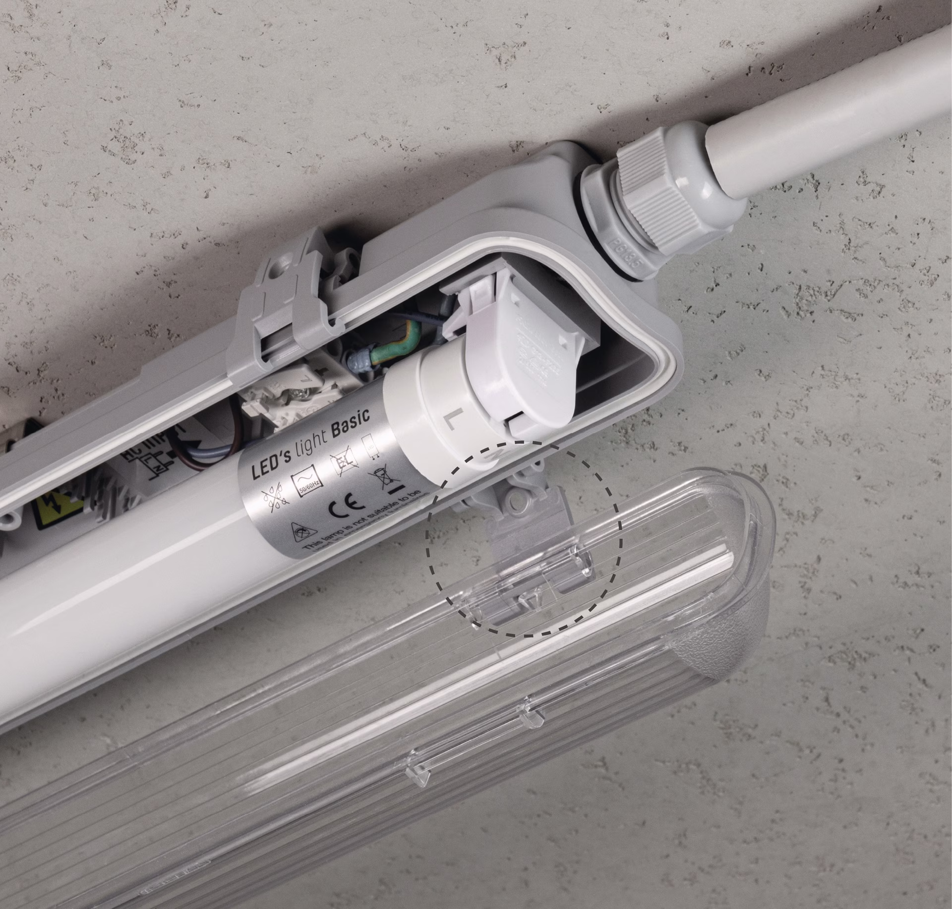 Feuchtraumleuchte 17,5 W 1800 lm neutralweiß 220-240V weiß