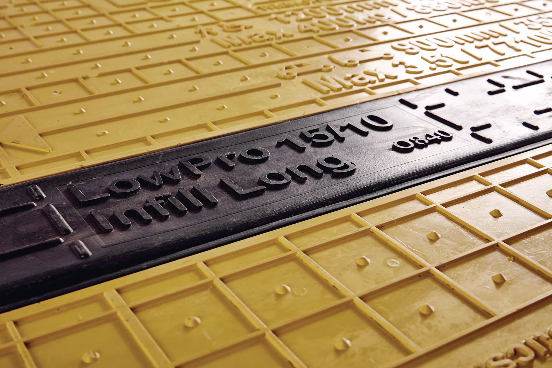 Grabenabdeckung LowPro® 15/10 b.0,90m B.L.1500mm B.1000mm 3,5 t