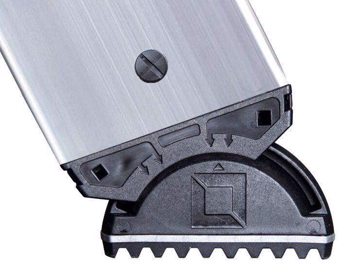 Stufenstehleiter 3 Stufen Alu.Gesamt-H.1340mm m.ergo-pad-Griffzone