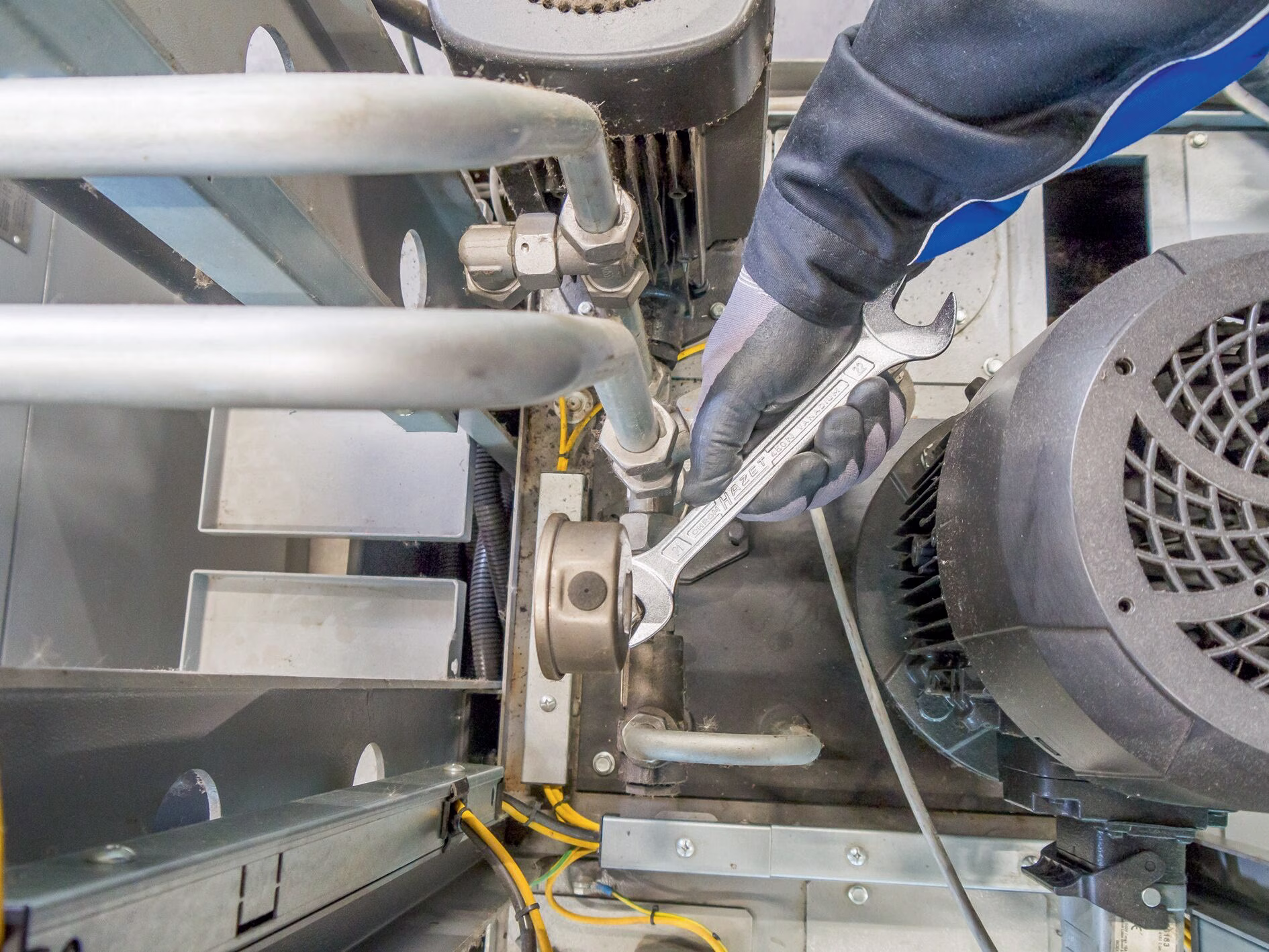 Doppelmaulschlüssel 450N 6x7mm L.121,3mm verchr