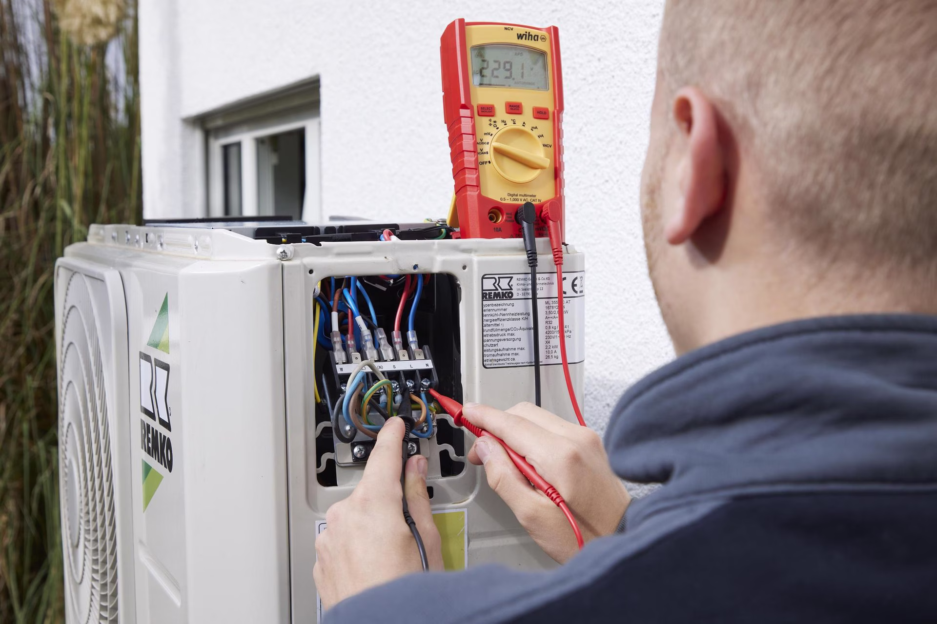 Multimeter 0-1000V AC RMS