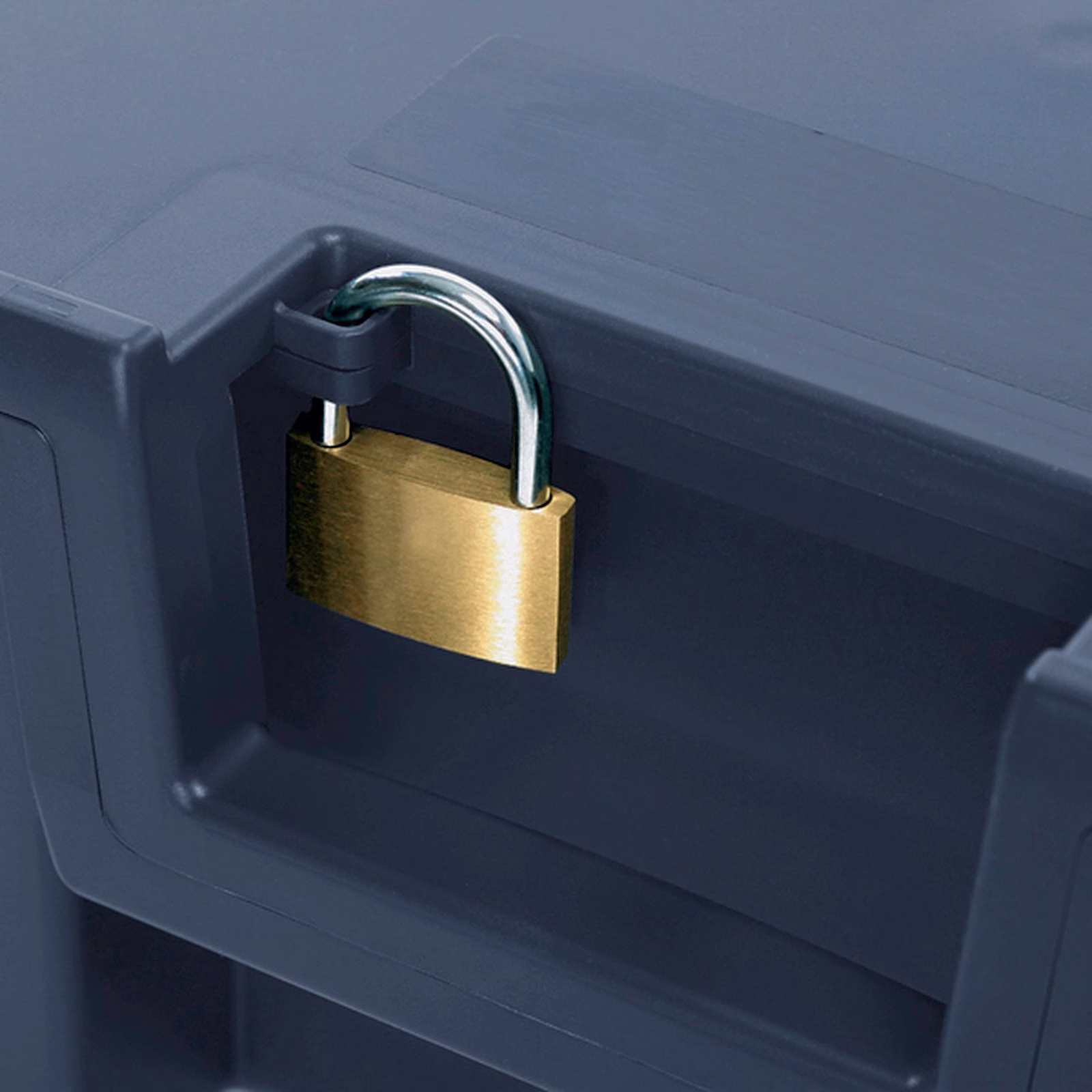 Transportkoffer B.370xT.275xH.170mm f.Vorhängeschloss geeignet Solid 2